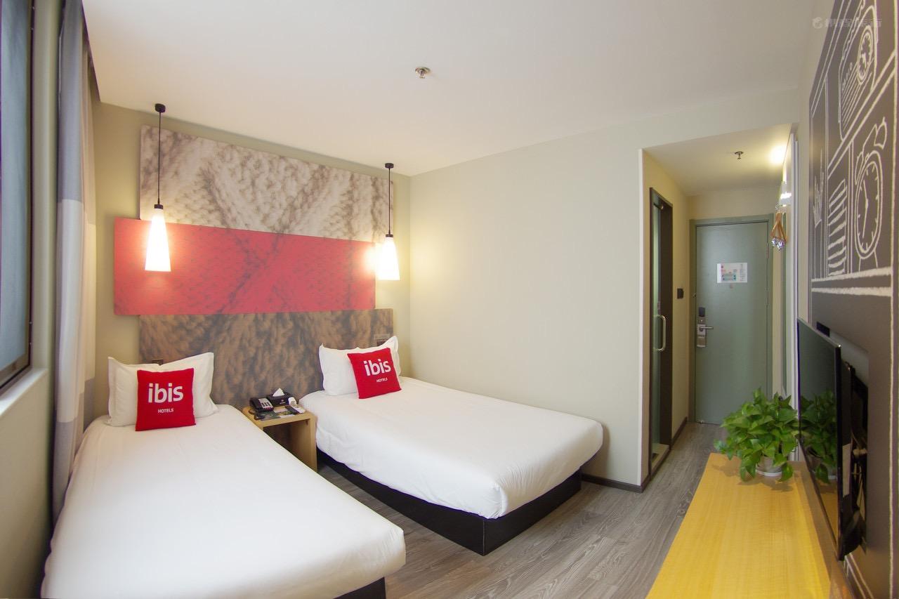 Ibis Beijing Tiantandongmen Metro Station Hotel Zewnętrze zdjęcie