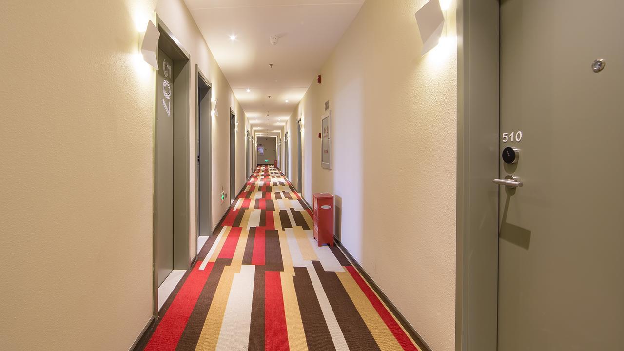 Ibis Beijing Tiantandongmen Metro Station Hotel Zewnętrze zdjęcie