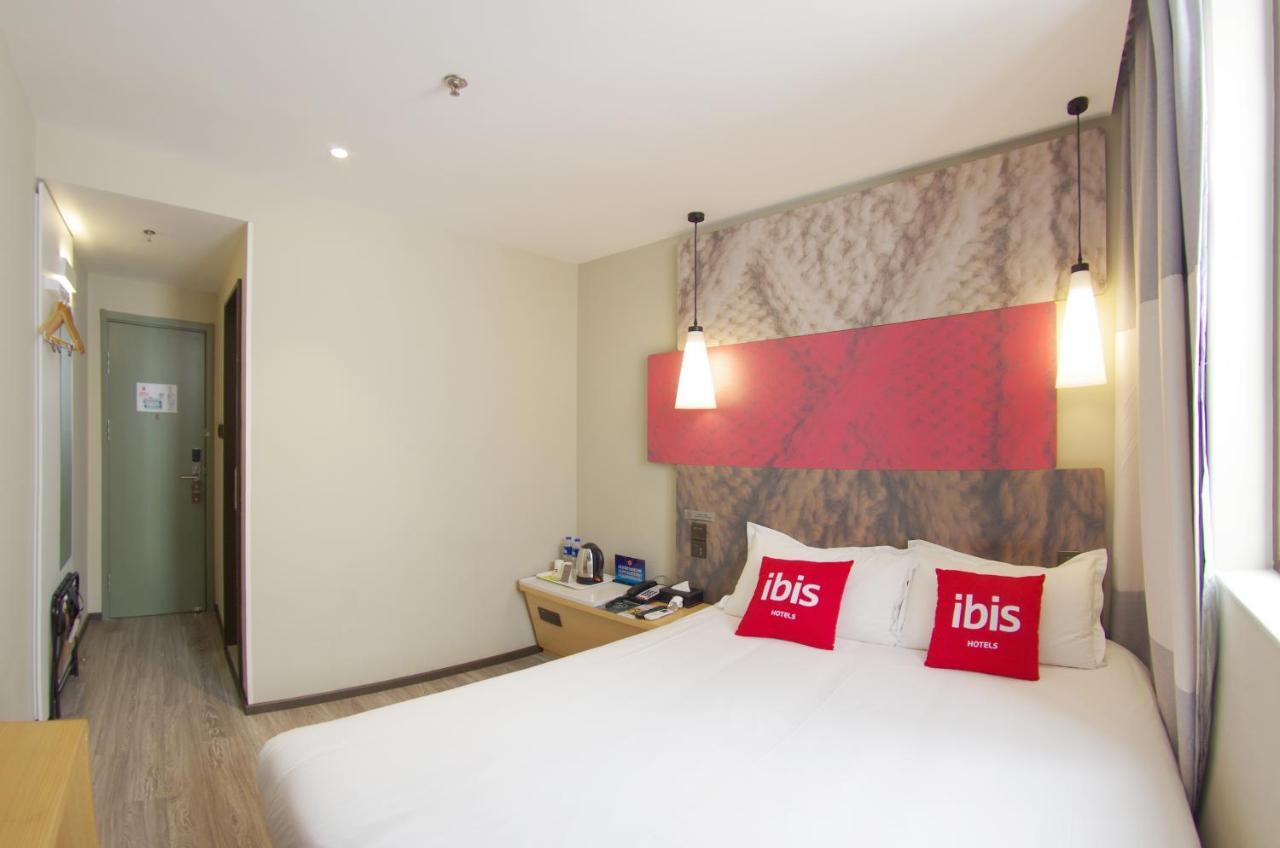Ibis Beijing Tiantandongmen Metro Station Hotel Zewnętrze zdjęcie